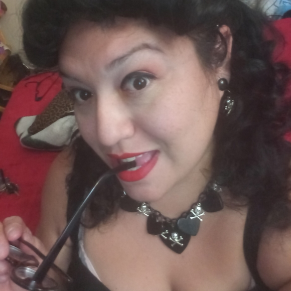 Meet your Posher, Vanessa - Picture 8 of 8